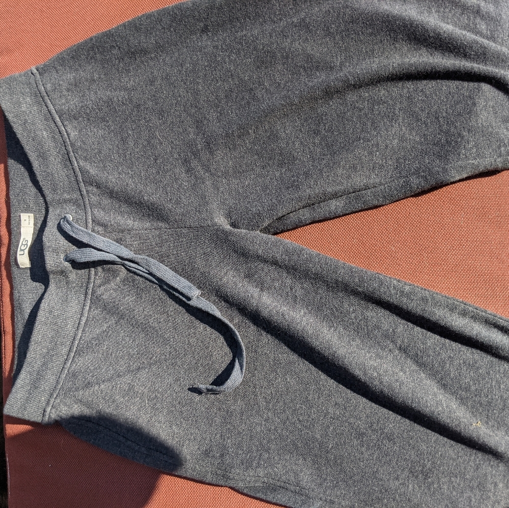 Comfiest and Softest Grey Ugg Sweatpants Size Medium